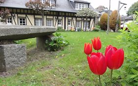 Logis Hotel Restaurant De La Croix D'Or-Avranches
